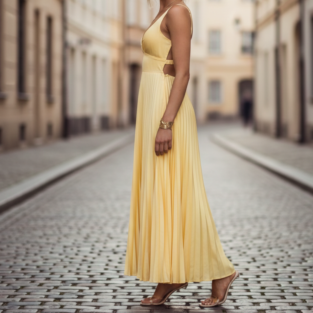 Women’s Pleated Sleeveless Maxi Dress