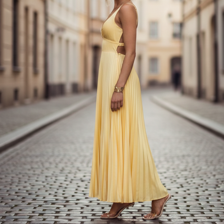 Women’s Pleated Sleeveless Maxi Dress