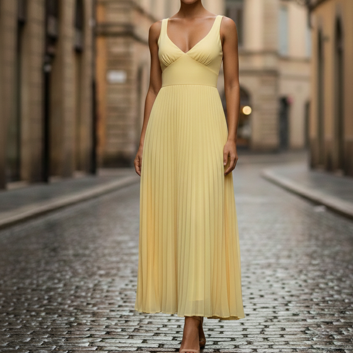 Women’s Pleated Sleeveless Maxi Dress
