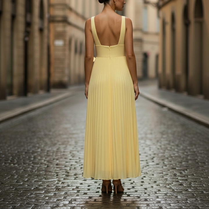 Women’s Pleated Sleeveless Maxi Dress