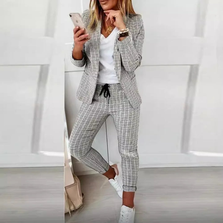 Women’s Suit Set Velvet Checked Slim Fit Blazer Sleeveless Top And Trousers
