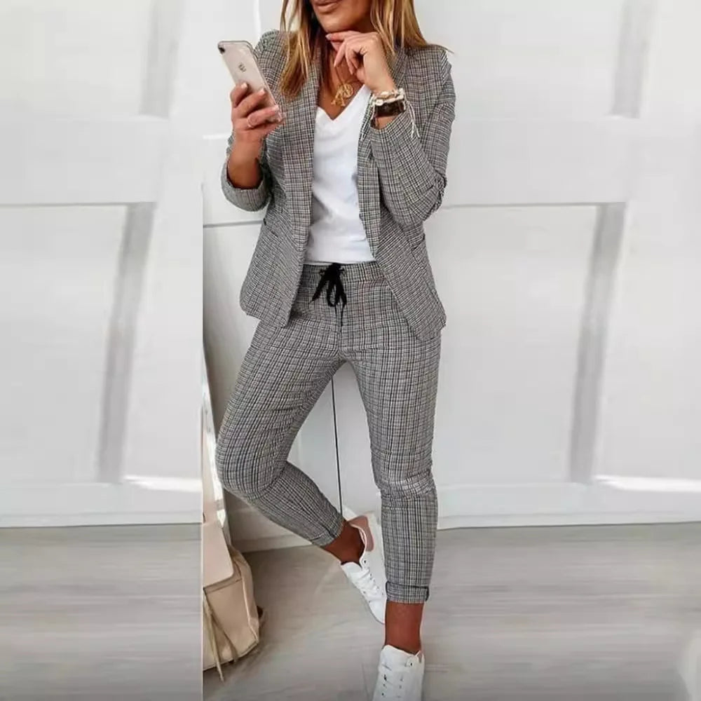 Women’s Suit Set Velvet Checked Slim Fit Blazer Sleeveless Top And Trousers