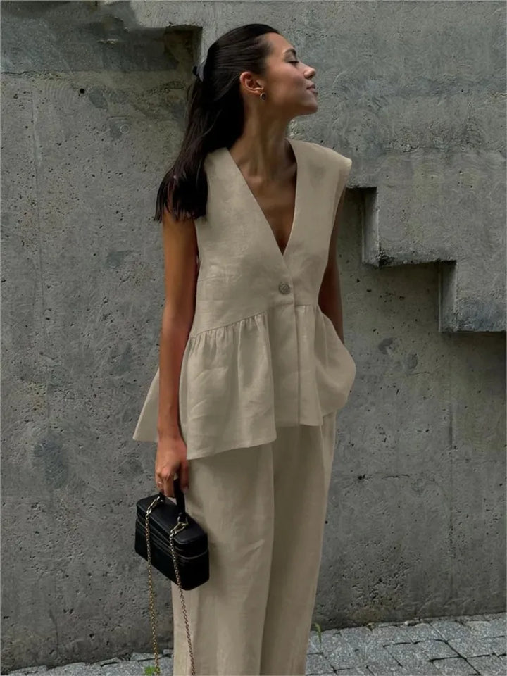 Women's Two Piece Set Sleeveless Relaxed Fit V-Neck Top Wide Leg Pants