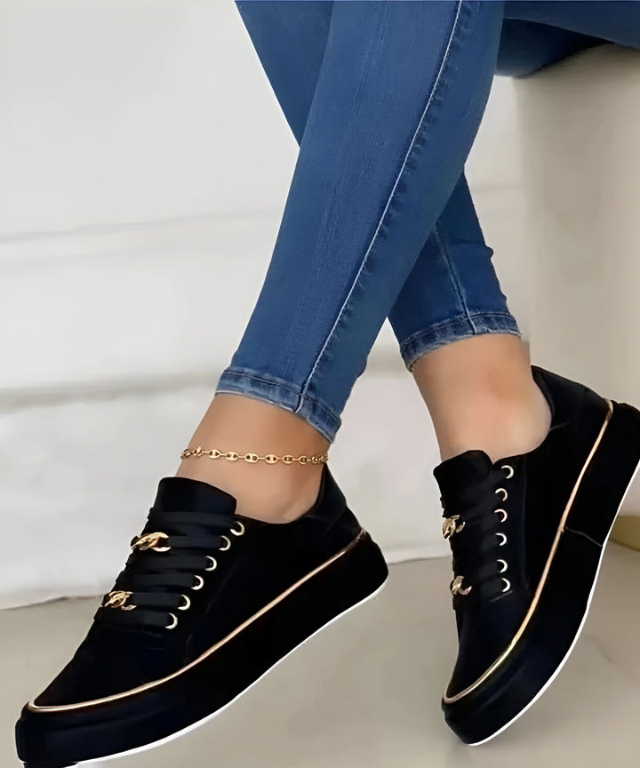 Women's Sneakers Leather Lace-Up Round Toe Comfort Sole Low Top