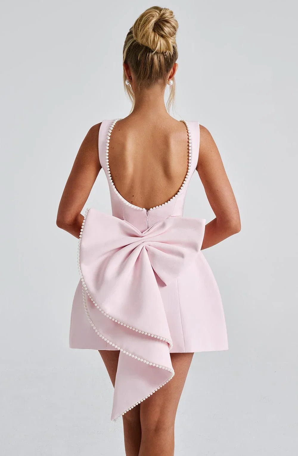 Women's Satin Sleeveless Back Bow Detail Short Evening Dress