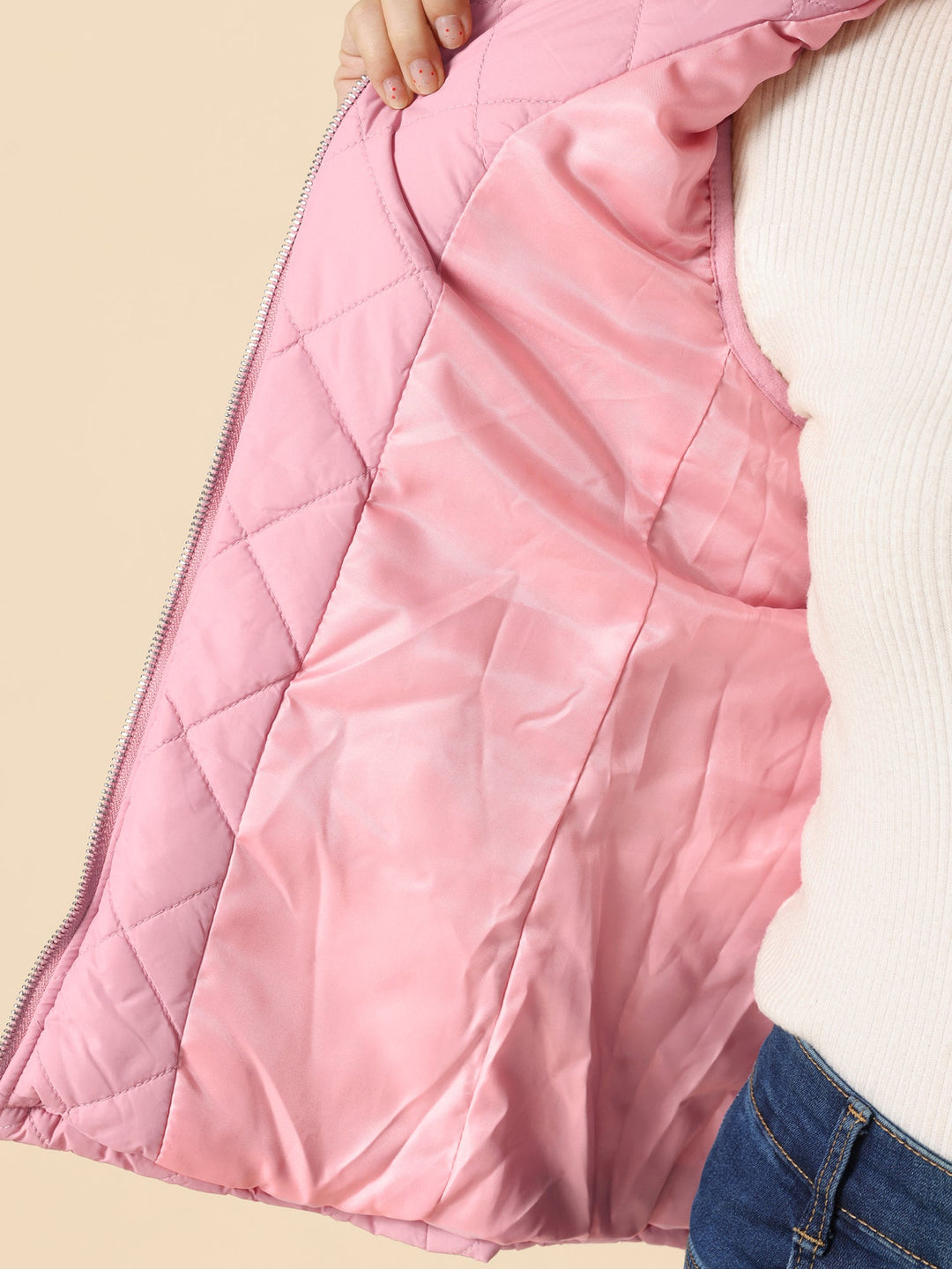 Women's Vest Quilted Lightweight Stand Collar Zip-Up Sleeveless Regular Fit