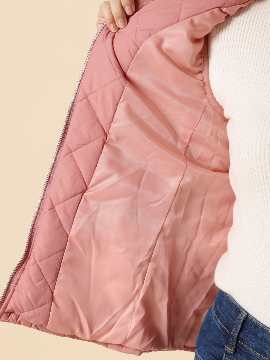 Women's Vest Quilted Lightweight Stand Collar Zip-Up Sleeveless Regular Fit