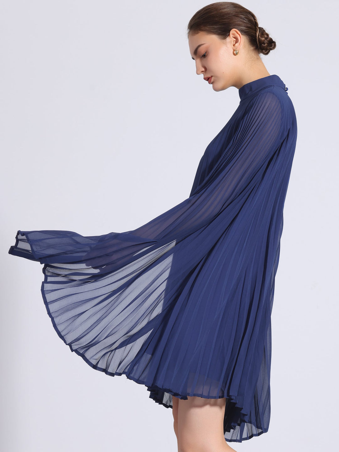 Loose Flowy Cloak Sleeve Pleated Chiffon Mini Dress