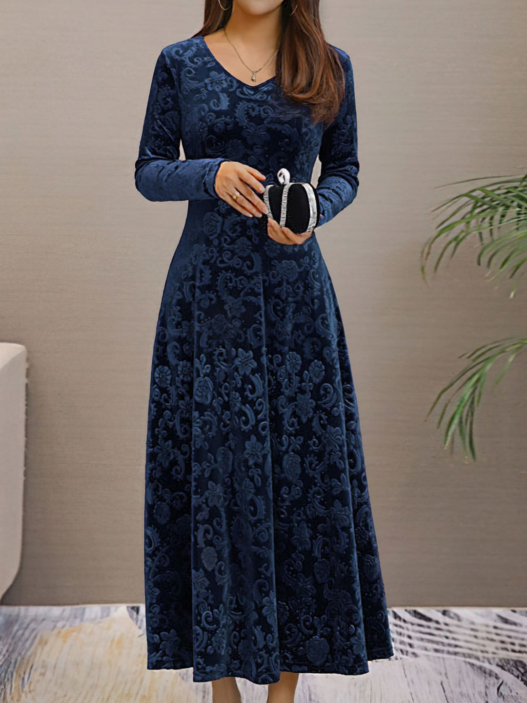 Women's Maxi Dress Velvet Floral V-Neck Long Sleeve Regular Fit