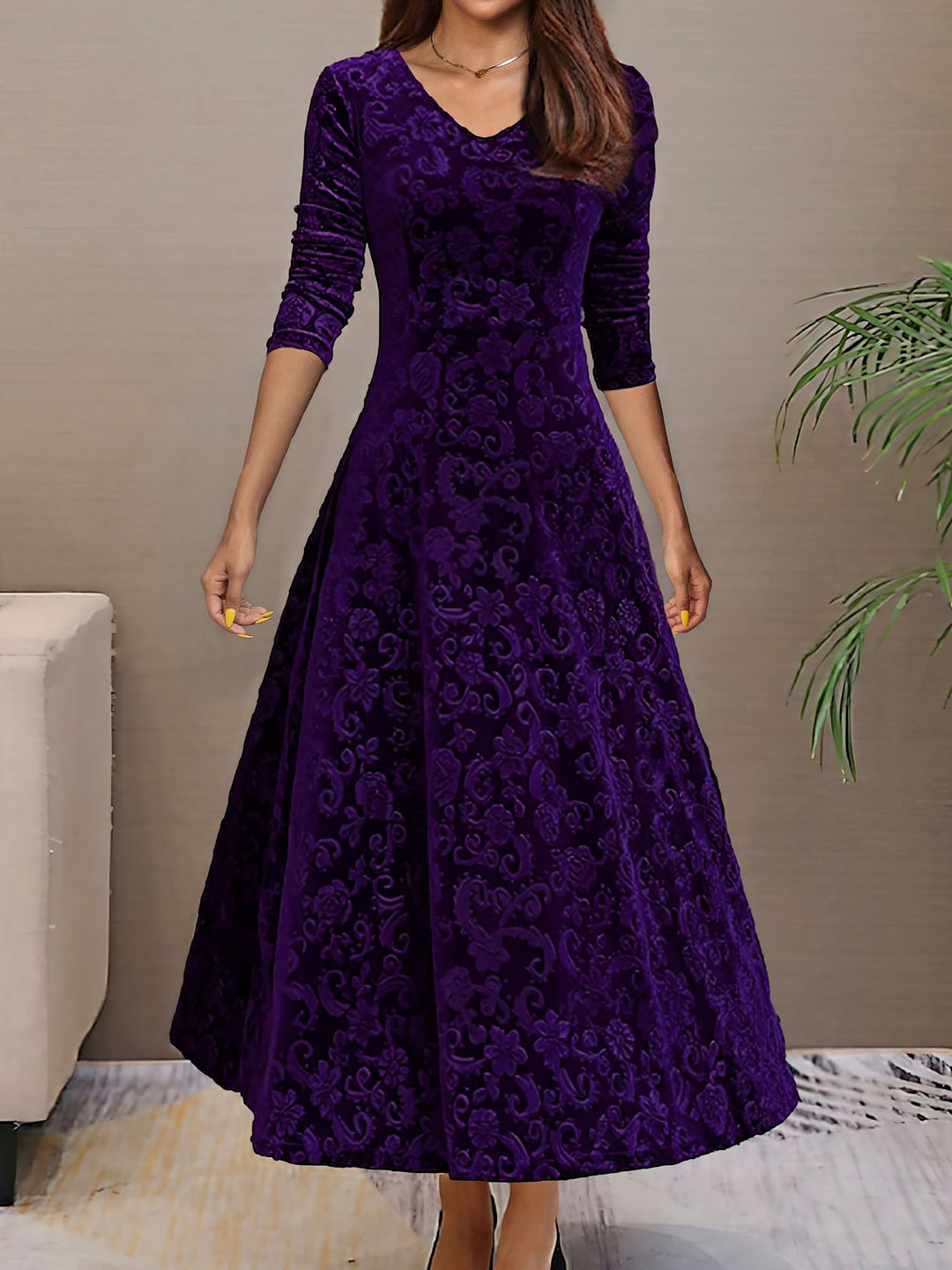 Women's Maxi Dress Velvet Floral V-Neck Long Sleeve Regular Fit