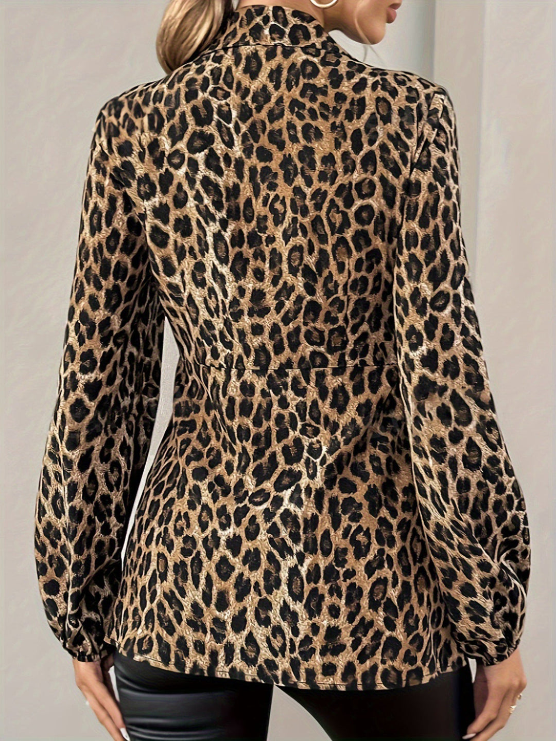 Women's Blouse Leopard Print Button-Up Long Sleeve Regular Fit V-Neck
